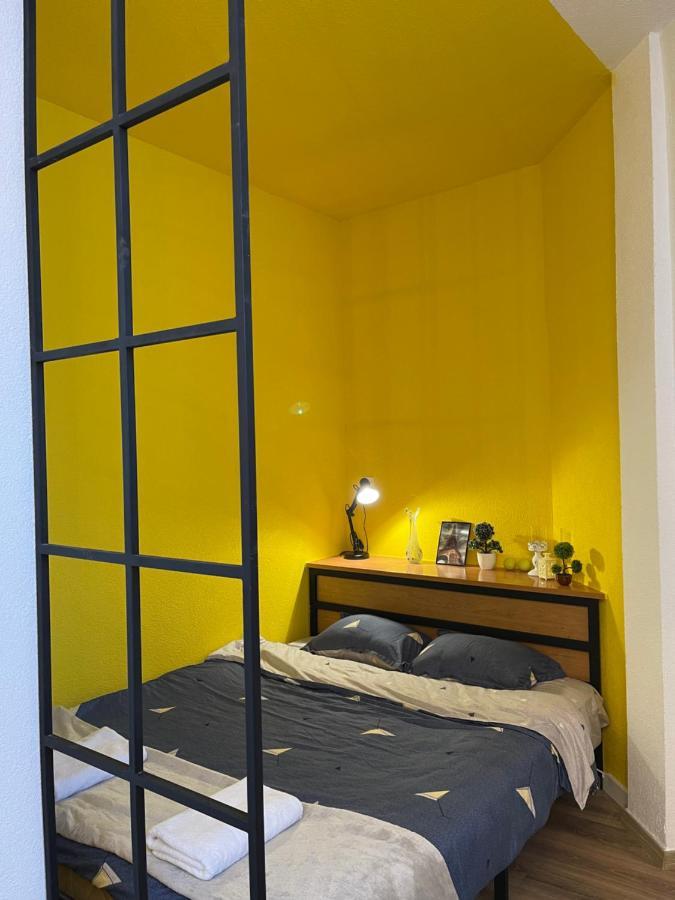Ora-Prn, Studio Apartment In The City Centre بريشتاين المظهر الخارجي الصورة